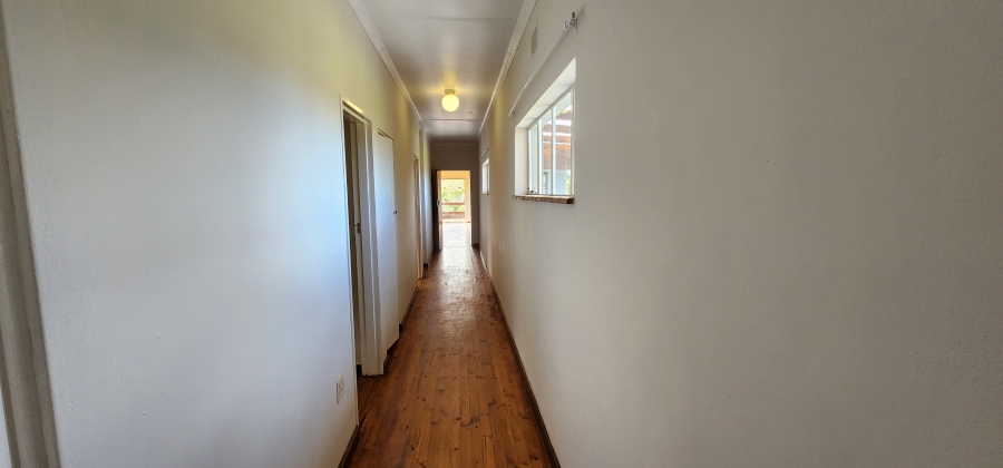 5 Bedroom Property for Sale in Swellendam Western Cape